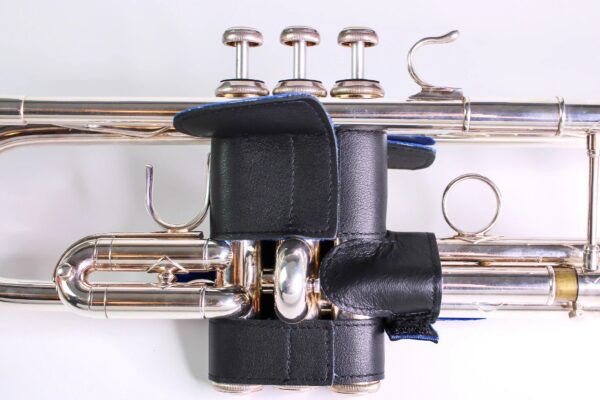 Leather Specialties Co. - Deluxe Bb Trumpet Guard