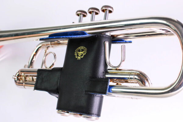 Leather Specialties Co. - Deluxe Bb Trumpet Guard - Image 2